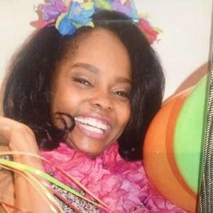 Meet your Posher, Sabrina